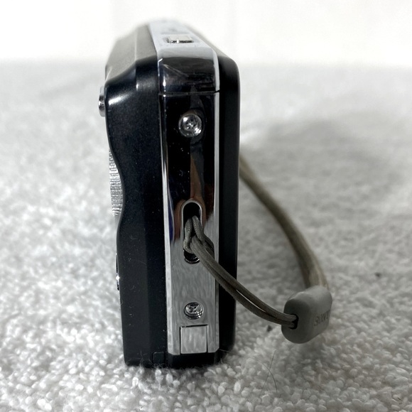 Vintage Y2K Sony Cyber-shot DSC-W220 12.1 MP Digital Camera Black - Picture 6 of 13